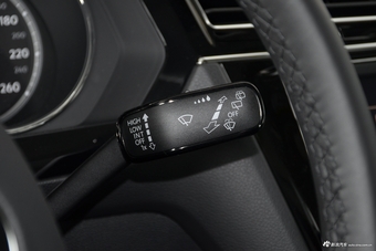 18款大众途观L 2.0T自动四驱旗舰版380TSI