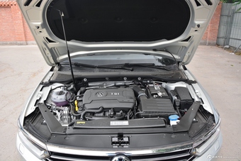 18款大众迈腾 330TSI DSG 尊贵型