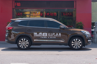 2018款瑞虎8 1.5T自动尊贵型 5座