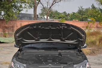 2018款东南DX3 1.5L手动尊贵型