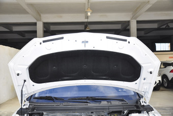 2016款中华V3 1.5L手动精英型