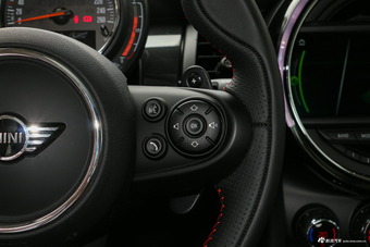 2018款MINI 2.0T COOPER S经典派
