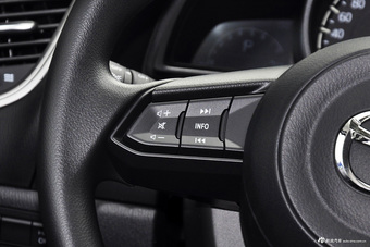 2017款马自达3昂克赛拉 三厢 1.5L 自动舒适型