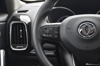 2017款风神AX4 1.6L自动潮尚型