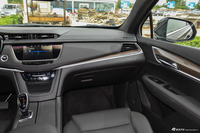 2016款XT5 2.0T自动28T四驱领先型