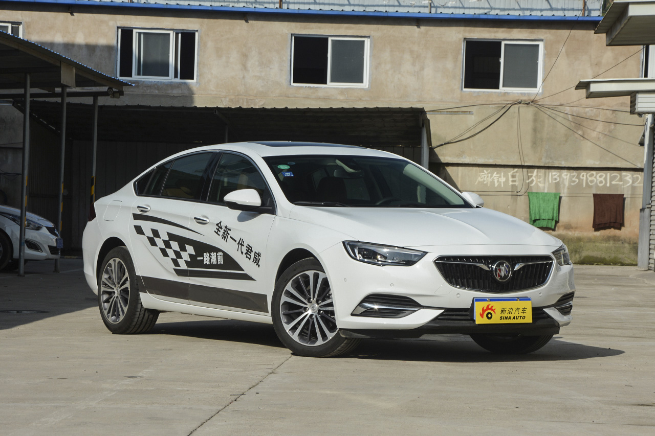 2017款君威2.0T自动尊贵型28T