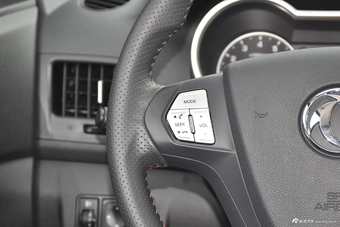 2017款风神AX3领先版1.5L自动致酷型