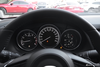 2018款阿特兹2.5L自动蓝天运动版