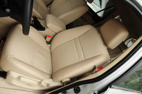 2016款萨瓦纳2.0T自动四驱汽油尊享版5座