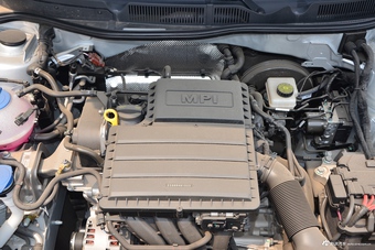 2017款蔚领1.6L手动豪华型