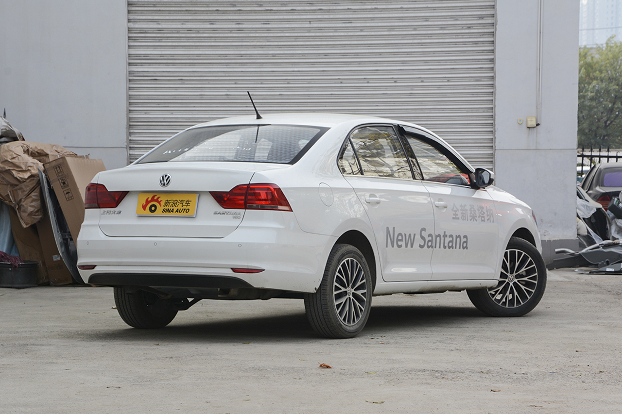 2017款桑塔纳浩纳1.6L自动豪华版