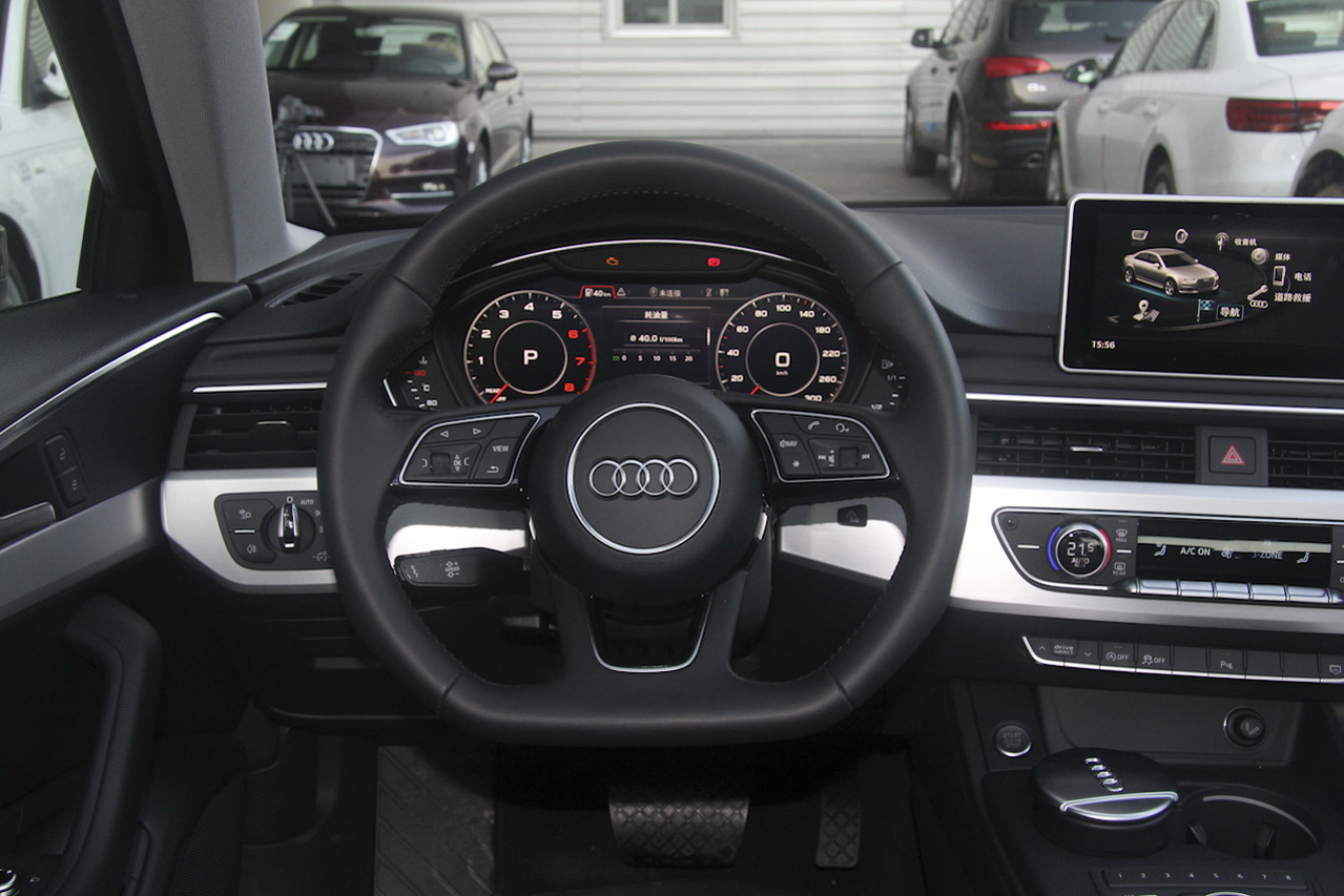 2017款奥迪A4L 2.0T自动40TFSI运动型