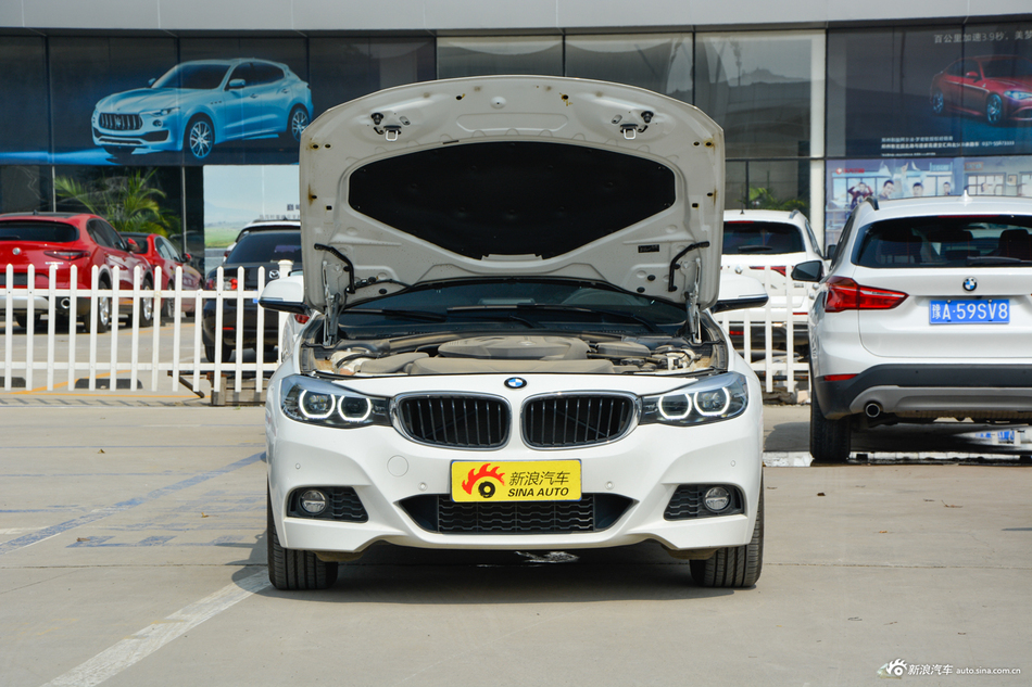 2018款宝马3系GT 2.0L自动320i M运动型
