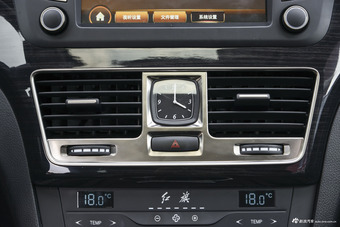 2017款红旗H7 2.0T自动豪华型