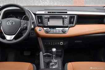 2018款RAV4荣放 2.5L自动四驱精英i版