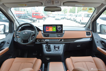 2018款上汽MAXUS G10 PLUS 2.0T自动豪华行政版图片