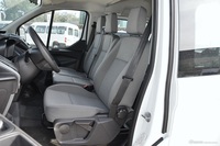 2017款新全顺2.0T中轴中顶汽油Gas 5/6座Kombi国5