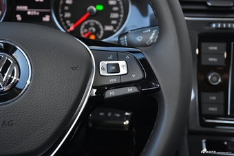 2019款高尔夫1.4T自动舒适型280TSI