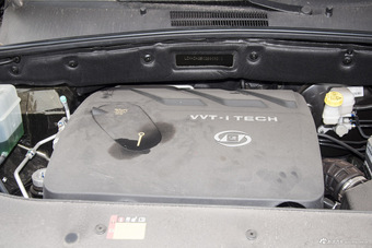 2015款 宝骏560 1.8L手动精英型