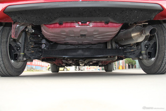 2016款YARiS L 致炫1.5L自动锐动版