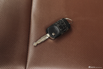 2015款森雅S80 1.5L手动都市版（5座）