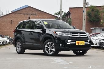 2018款汉兰达2.0T自动两驱精英版7座 