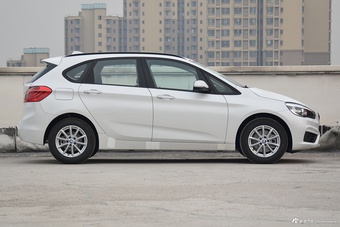 2016款宝马218i 时尚型