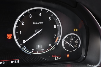 2017款宝马X6 3.0T自动xDrive35i领先型