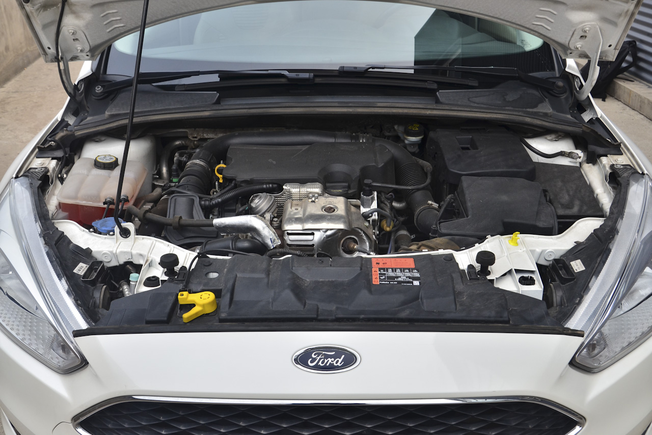 2017款福克斯两厢1.0T手动超能风尚型智行版EcoBoost 125