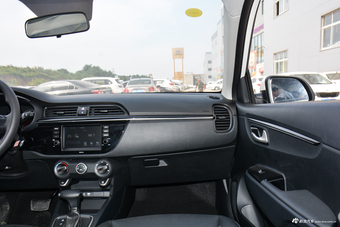 2017款起亚KX7 2.0T GLS自动两驱