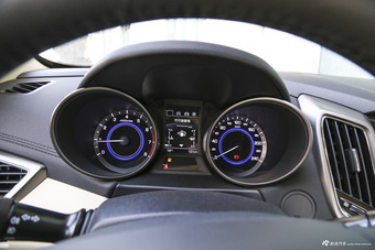 2016款逸动1.6L手动风尚型