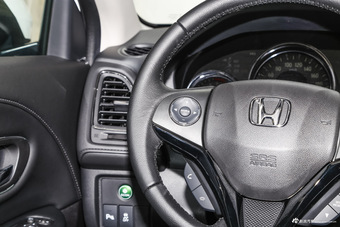 2015款缤智1.8L CVT四驱旗舰型 塔夫绸白