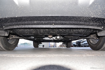 2017款奔腾X40 1.6L自动豪华型