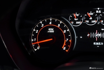 2017款科迈罗2.0T自动RS