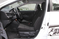 2017款威驰FS 1.5L手动锋驰版 