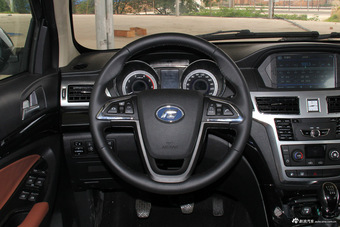 2017款揽福1.9T手动柴油两驱豪华版5座