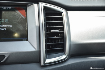 2016款撼路者2.0T自动两驱豪华版汽油