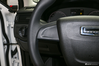 2018款观致3三厢1.6L自动领先型