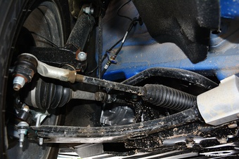 2016款驭胜S330 1.5T自动两驱尊贵版