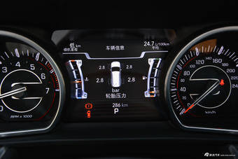 2018款大指挥官2.0T自动四驱智享版