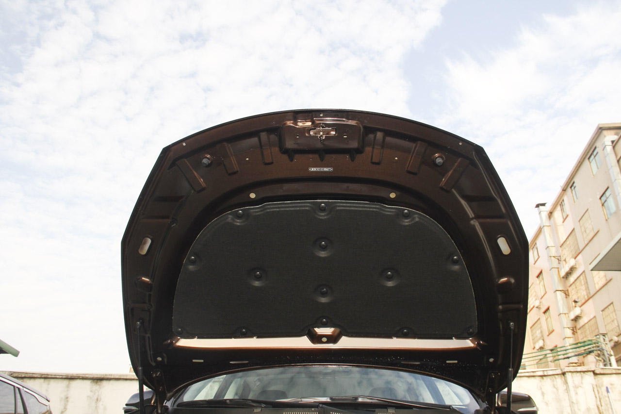 2016款传祺GS5 Super 1.8T自动四驱周年纪念版