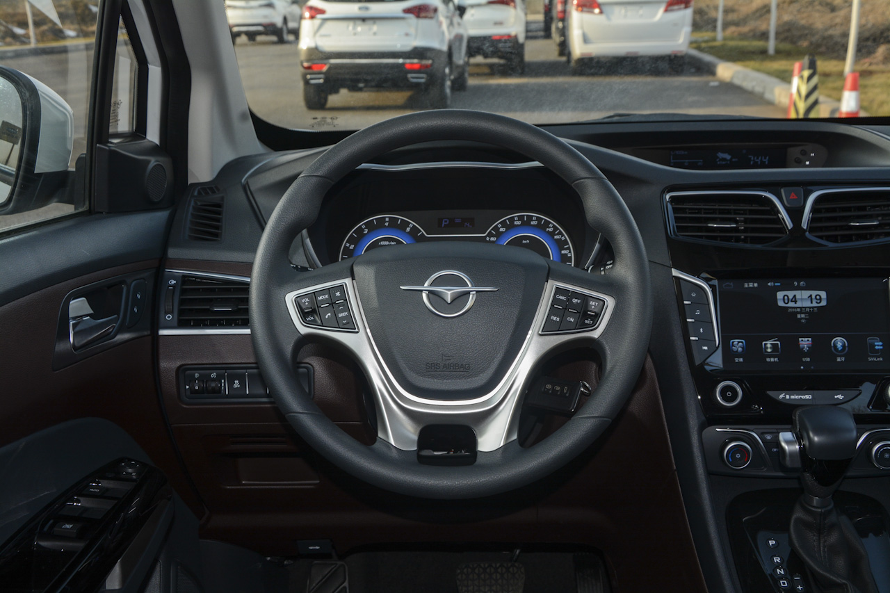 2017款福美来F7 1.5T 7座自动标准型