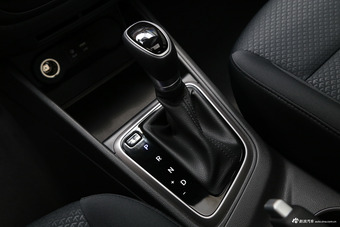 2016款悦纳1.4L自动精英版TOP