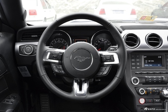 2017款野马2.3T自动性能版