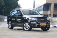 2017款哈弗H8 2.0T自动汽油四驱尊享型