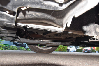 2017款奔驰A级 A200 1.6T自动动感型