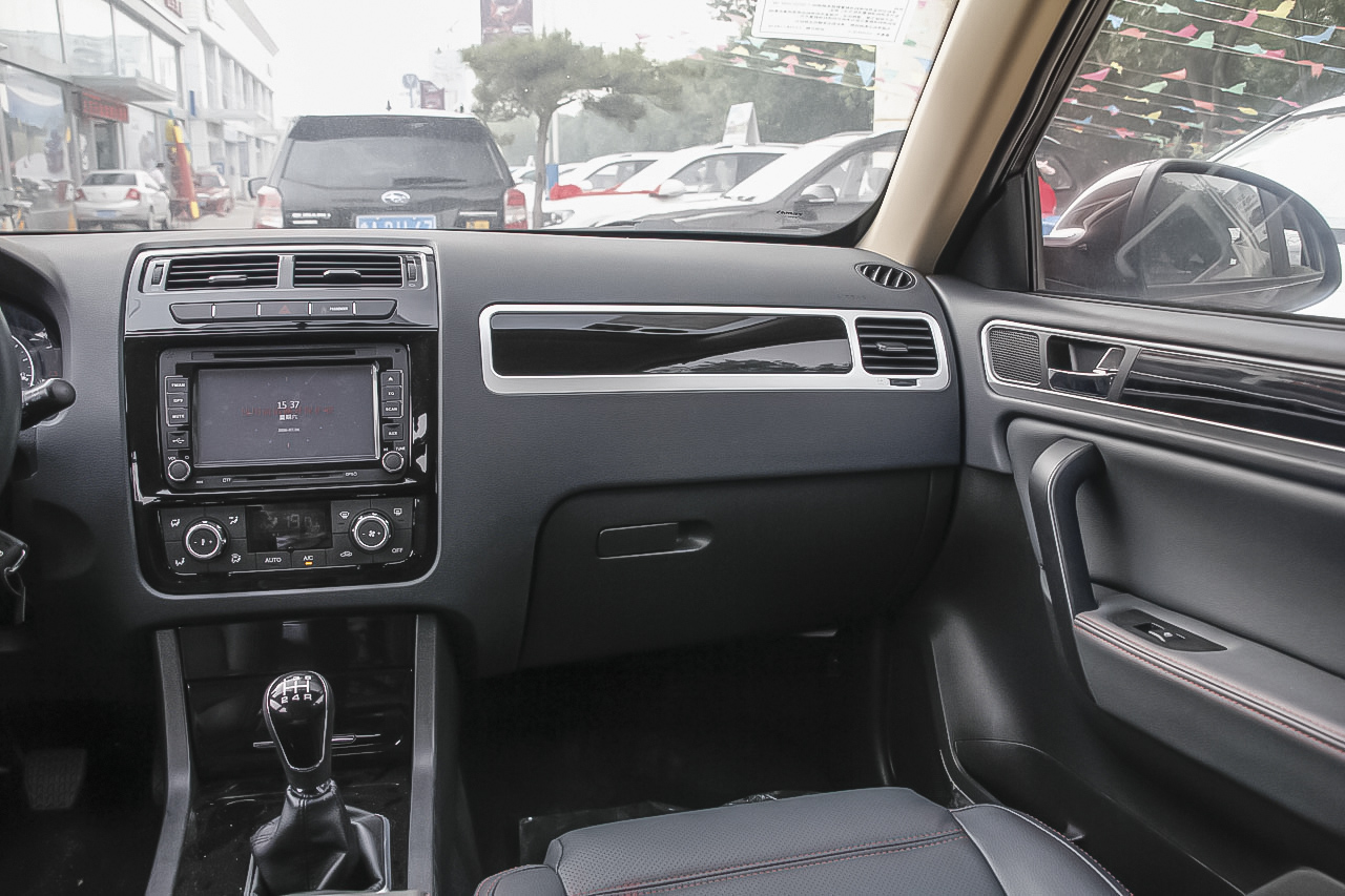 2016款野马T70升级版1.8L手动舒适型