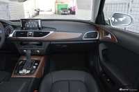 2018款奥迪A6L 2.5L自动30周年年型 30 FSI 风尚型