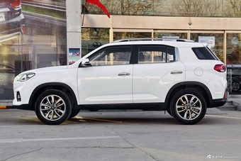 2018款现代ix35 2.0L自动两驱智勇·畅享版