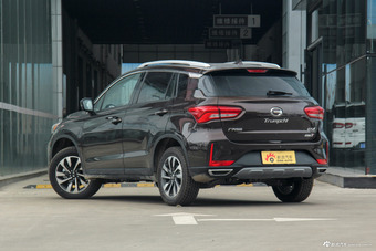 2018款传祺GS4 1.5T自动两驱豪华智联版235T